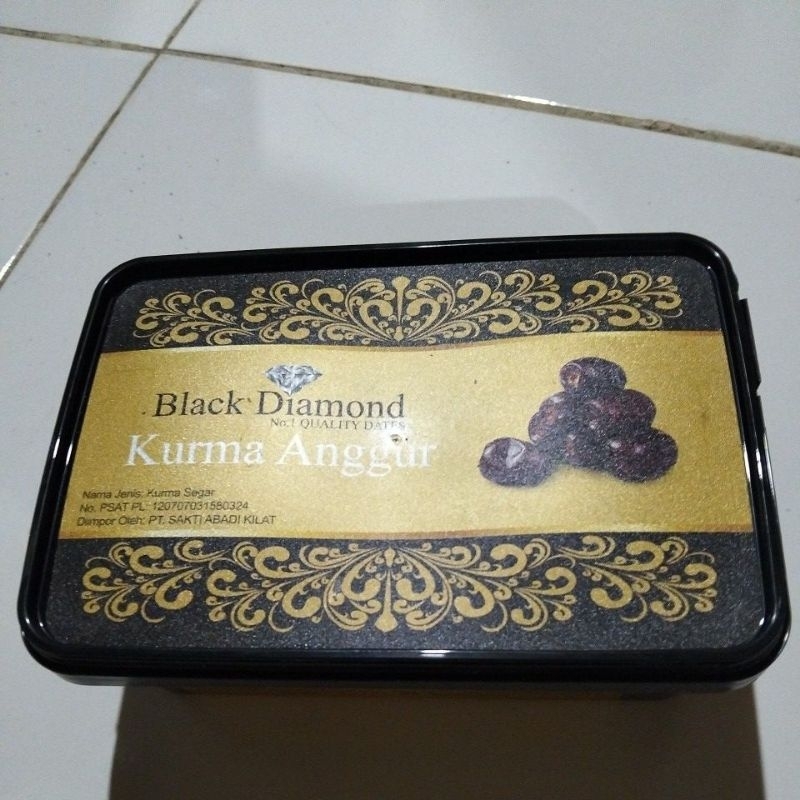 

kurma anggur BLACK DIAMOND