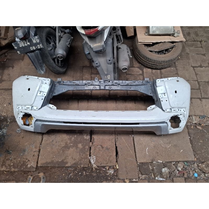 bemper depan Pajero 2016 2017 2018 original copotan