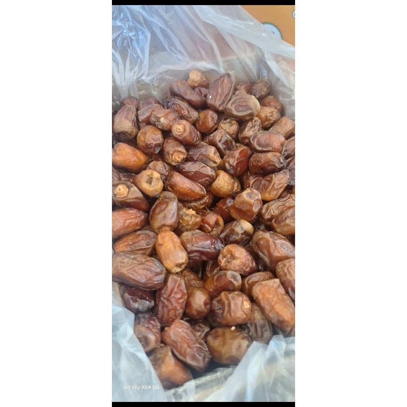 

Kurma Mesir 10Kg
