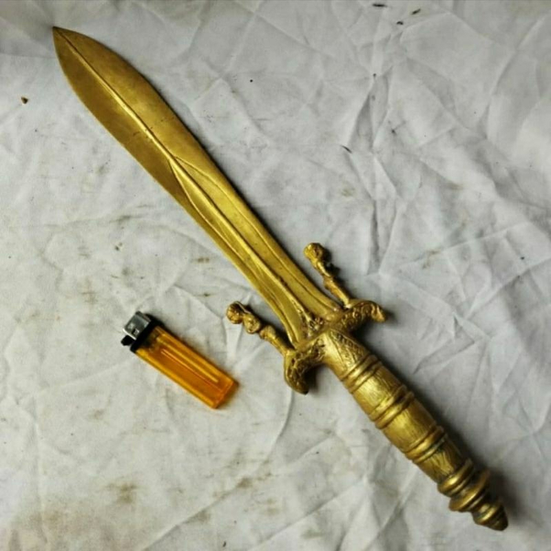 Pajangan Vintage Pedang Tumpul Kuningan gagang 2 Patung