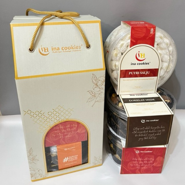 

Hampers -Gable Toples Reguler Isi 3 Ina Cookies Kue kering lebaran premieum