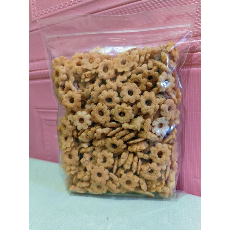 

kue semanggen / sakura ribut