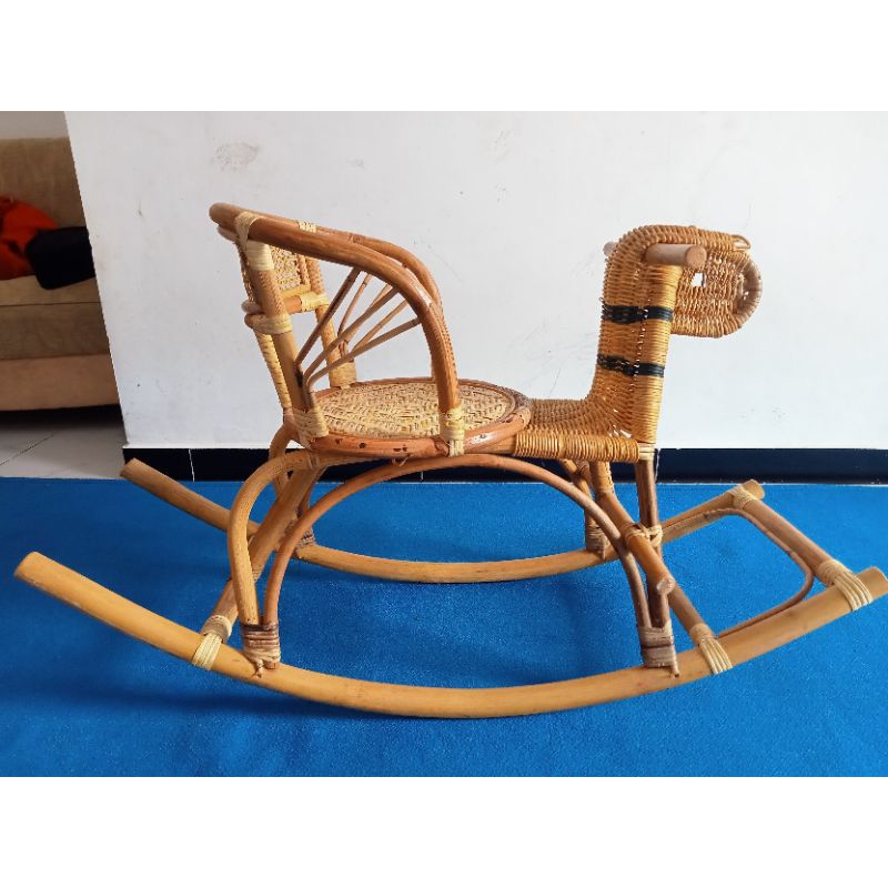 kuda kudaan rotan bekas