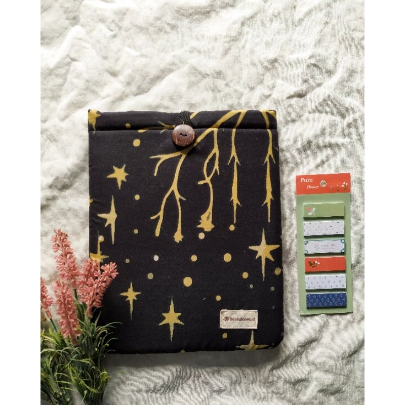 

Sky series_booksleeve