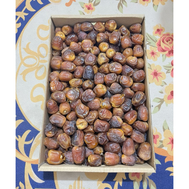 

SUKARI GOLDEN DATES 12 KG MASTER KARTON