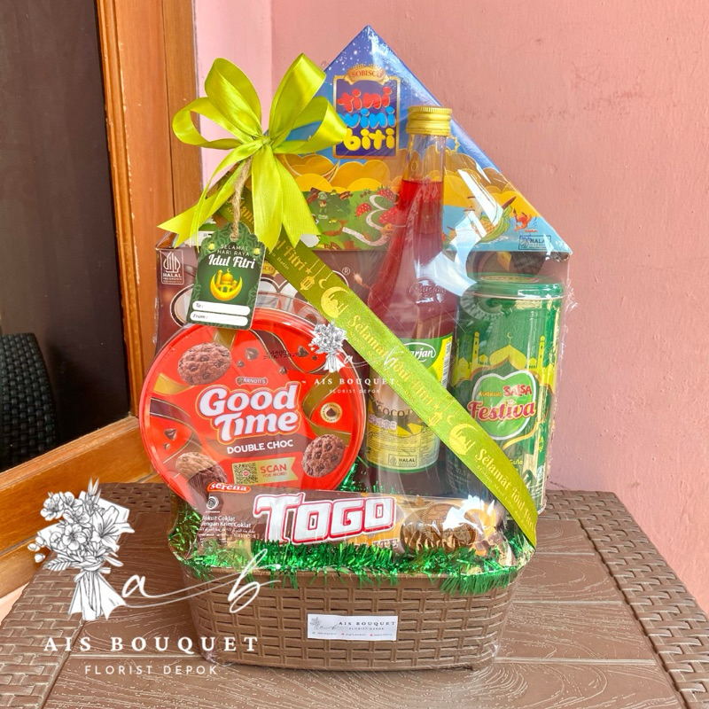 

parcell lebaran || parcel sembako || parcel piramid || hampers lebaran || hampers sembako || hampers snack || parsel snack
