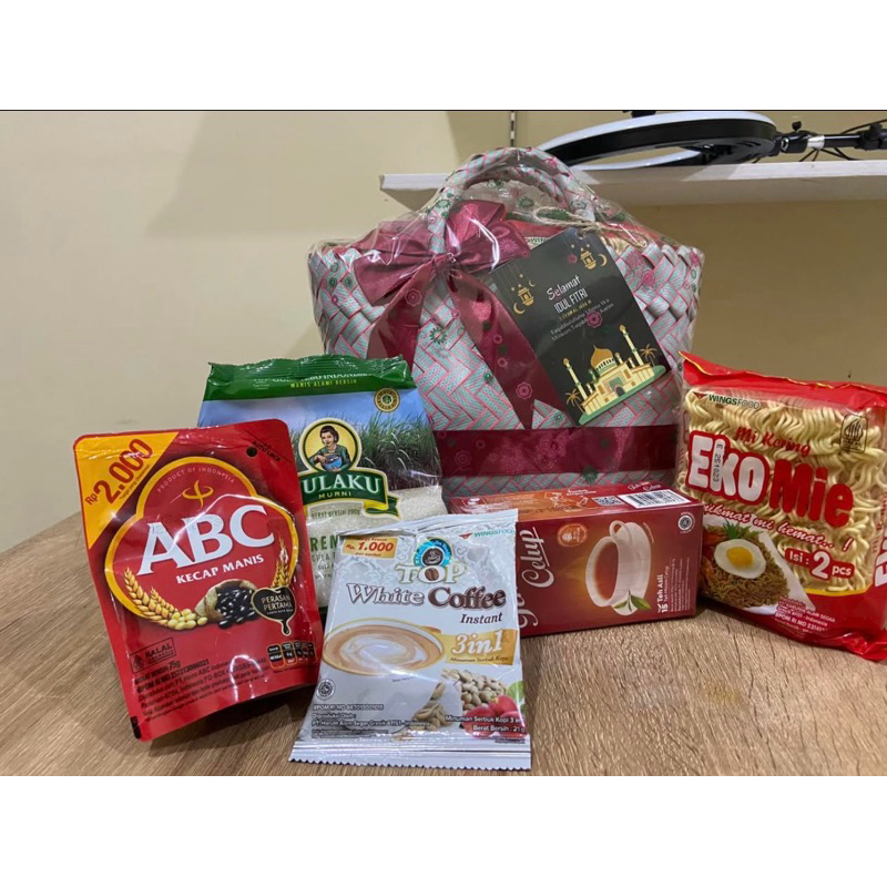 

HAMPERS ANYAMAN 3 SPESIAL RAMADHAN