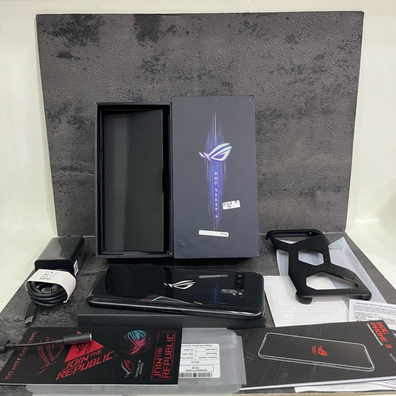 Asus Rog Phone 3 8/128gb Fullset Second Garansi Resmi