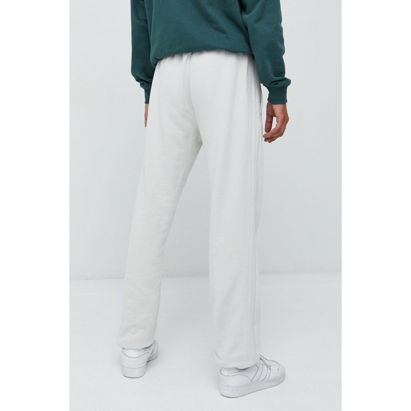 

Ukf5Pc6F4H (Kuliner.Kita) Joger Adds Trefo1L