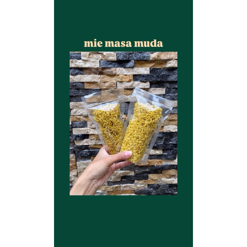 

MIE KERITING ASIN 100gr