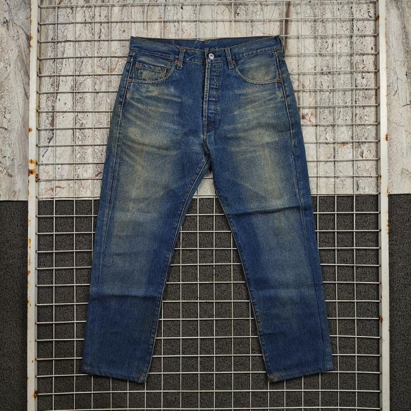 Celana Jeans Denim Second Bekas Preloved Reguler 501 vintage size 32/33 . 03473