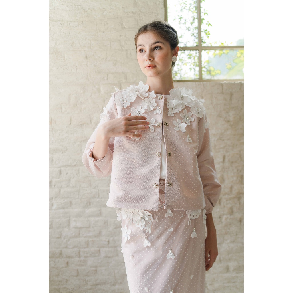 Sora - SEPHORA 3D FLOWER JACKET