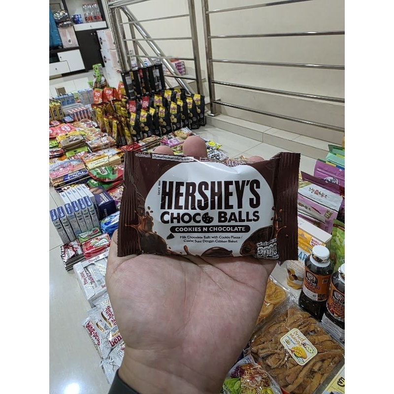 

(READYSTOCK) HERSHEYS CHOCO BALL