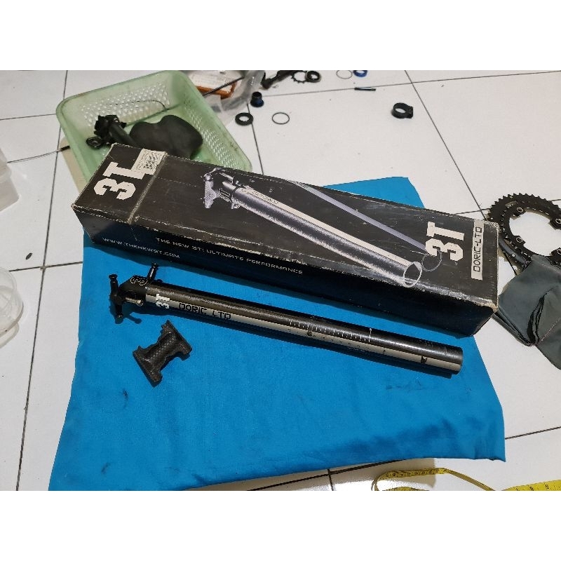 Seatpost Carbon Original 3T DORIC LTD Diameter 30.9 panjang 40cm