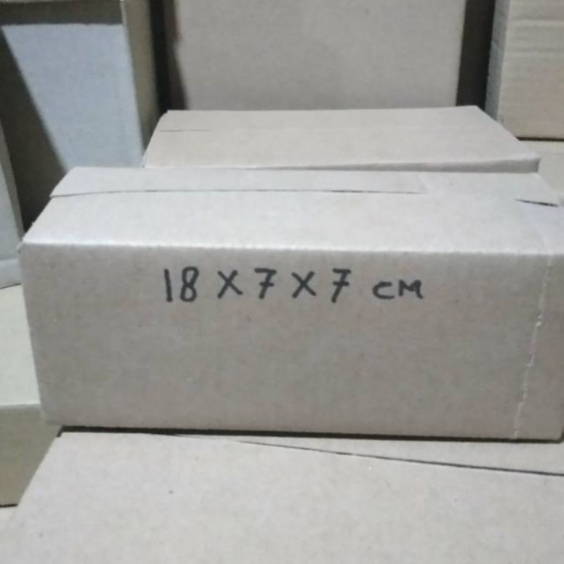 

kardus 18x7x7 cm polos luar dalam