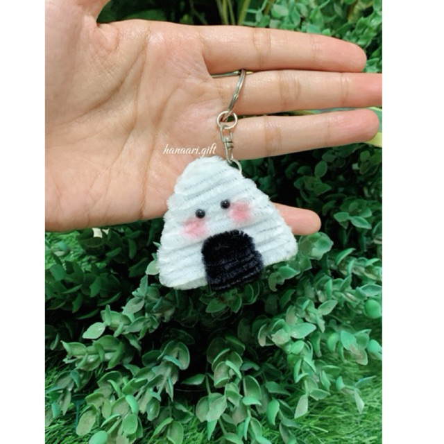 [HANAARI] Keychain / Bagcharm Onigiri | Gantungan Tas Onigiri | Gatungan Kawat Bulu