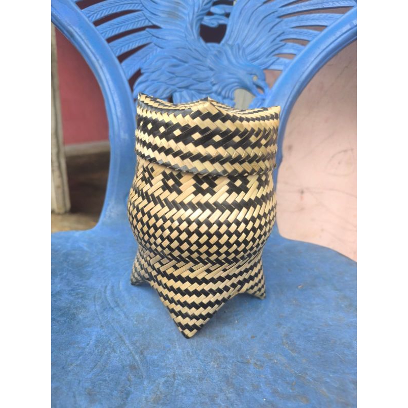 anyaman bambu / kerajinan tangan