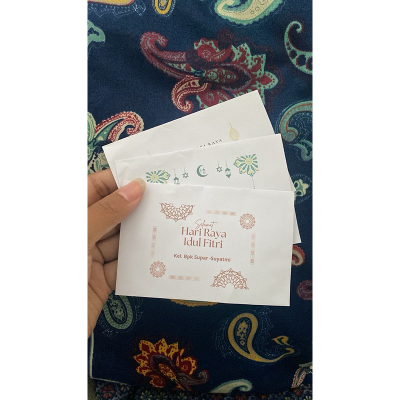 

Amlop lebaran costum