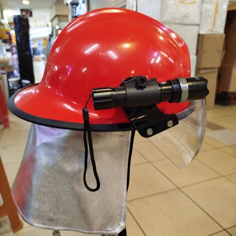 Helm Pemadam Kebakaran Include Senter Charger