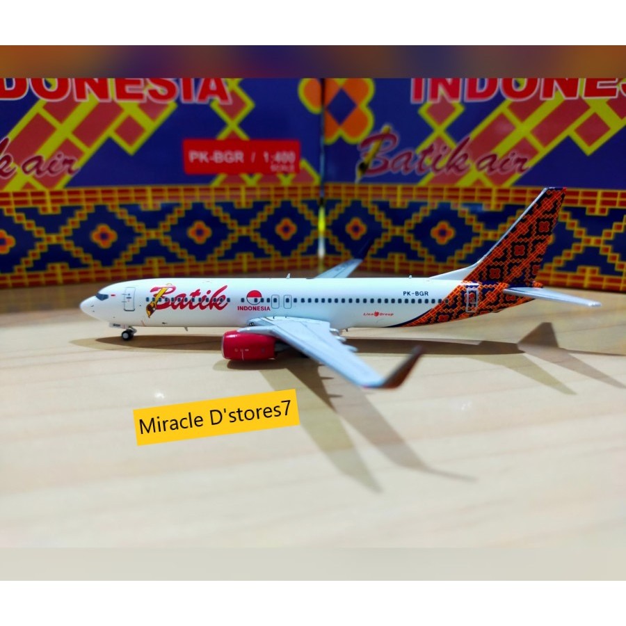 Batik Air Boeing 737-800 PK-BGR Panda Model 1:400