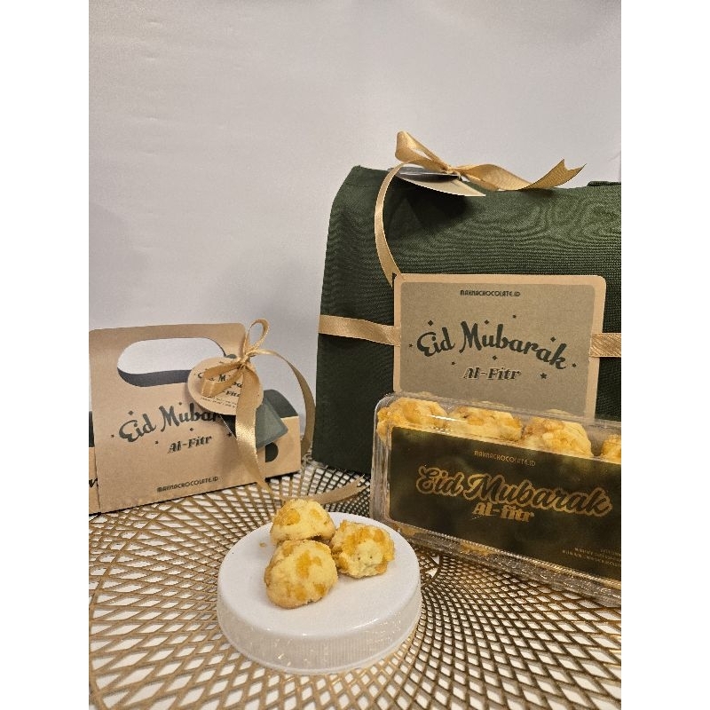 

Makna Hampers Lebaran Personal Package - Ori Cornflakes Butter Cookies