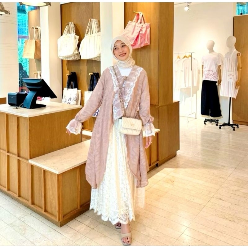 Azura Outer by Wisye