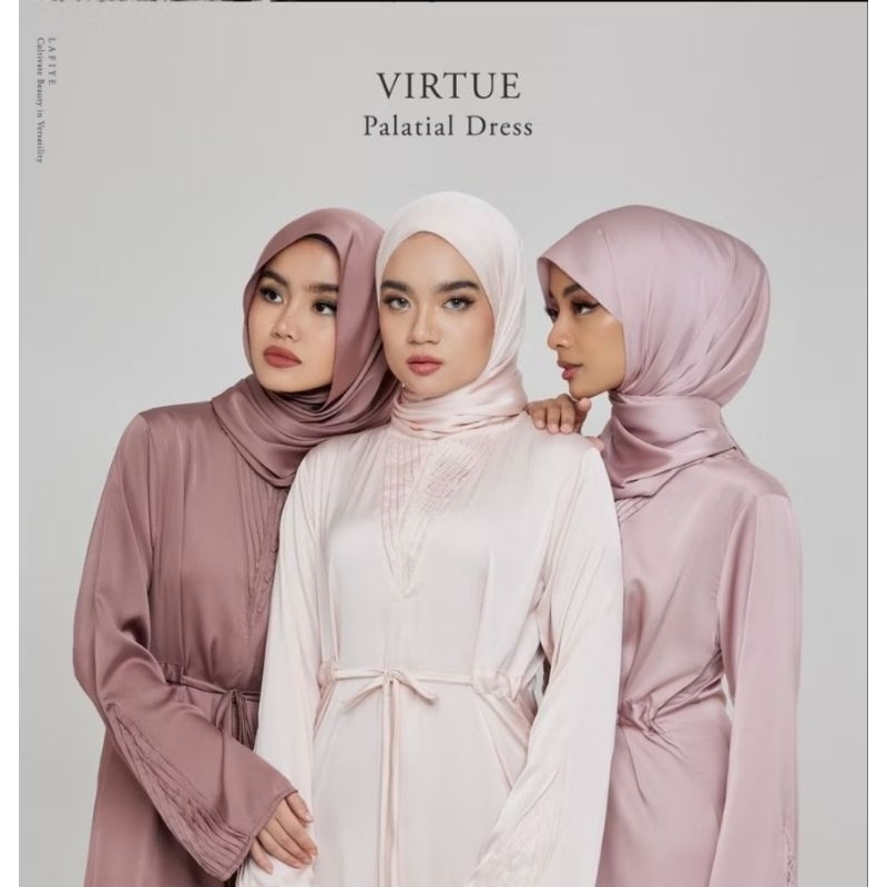 (PRELOVED) Set Hijab & Palatial Dress Lafiye