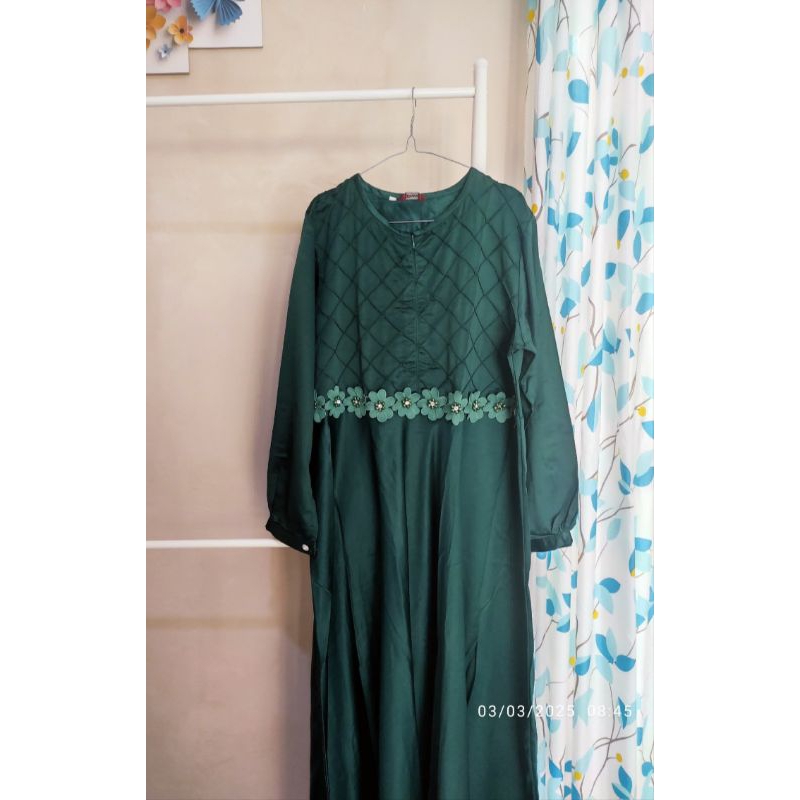 Dress Emerald