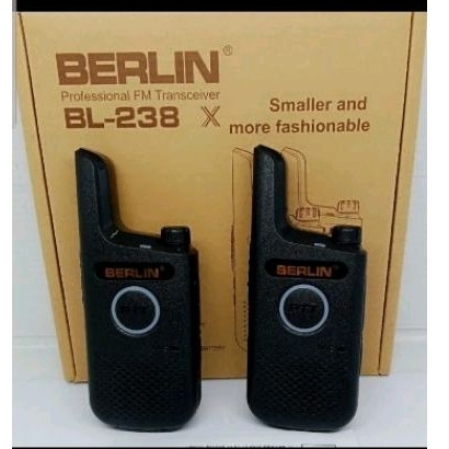 HandyTalcky Berlin BL-238 X Ferquensin UHF Sepasang HT Berlin BL-238 X