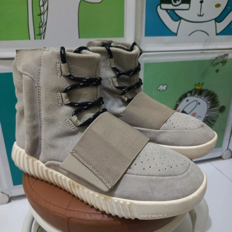 41-42 | Adidas Yeezy Boost 750 Neutral Grey Kondisi Terbaik