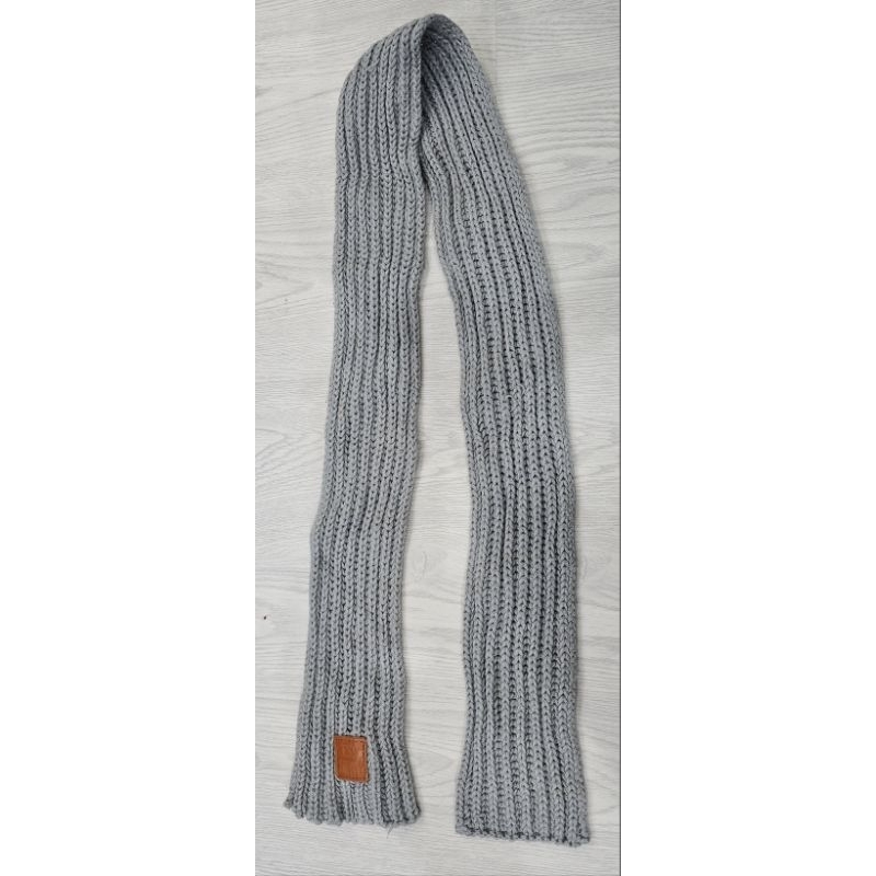 PRELOVED SCARFT BABY ABU/syal SECOND