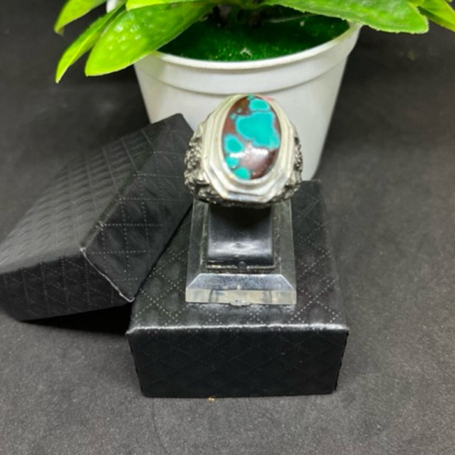 batu pirus persia biru