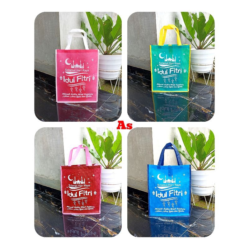 

READY STOK. 12 PCS TAS LEBARAN IDUL FITRI, HAMPERS PARCEL 25X15X33CM