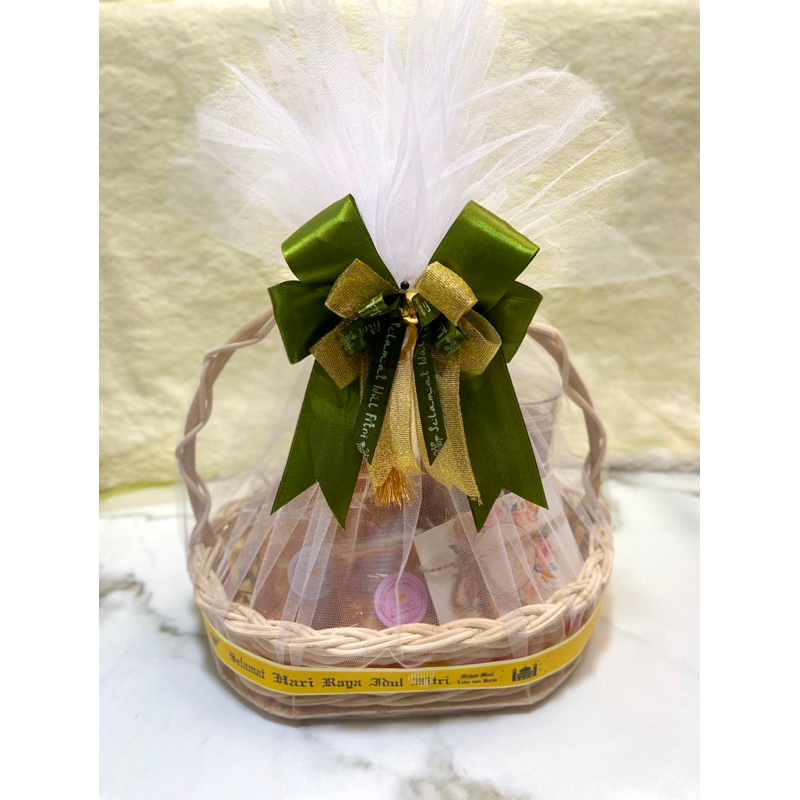 

HAMPERS IDUL FITRI SET IV ROTAN BY MECCA
