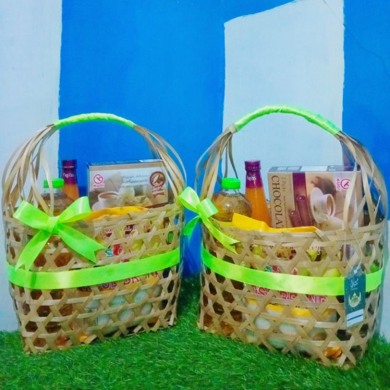 

PARCEL MINI KERANJANG BAMBU / ANYAMAN MINIMALIS TERMURAH