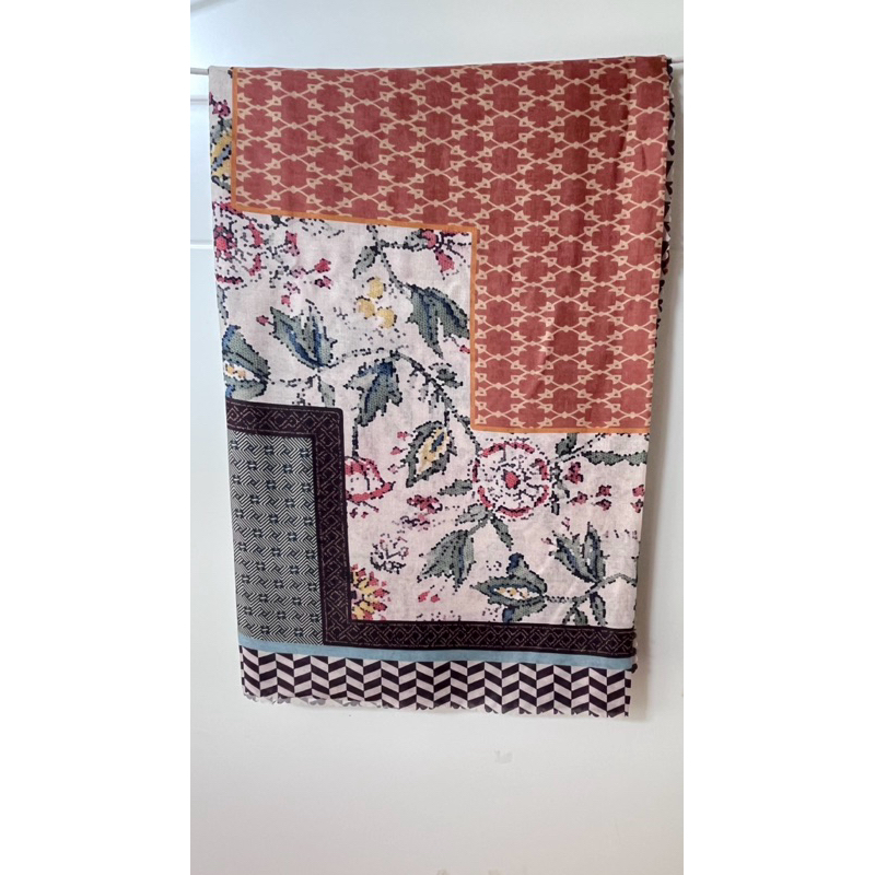 preloved scarf zaskia sungkar