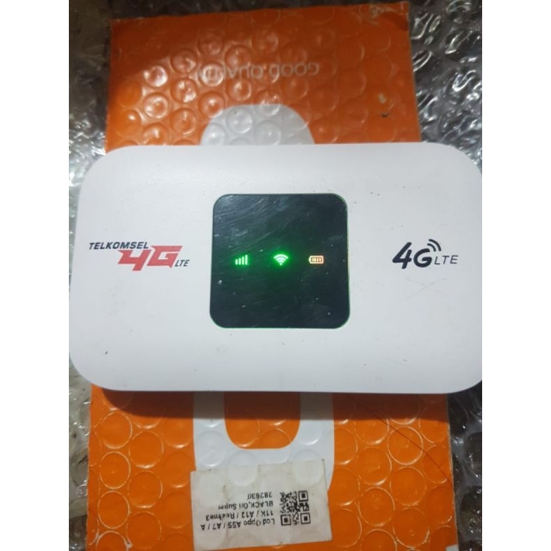 modem Telkomsel 4G sudah unlock siap pakai dan sudah pakai type c Tanpa charger