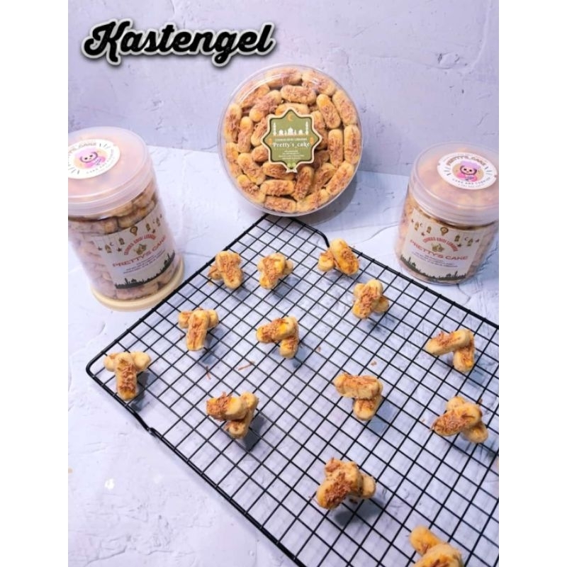 

KUE KERING KASTENGEL JAR @600ML/@800ML