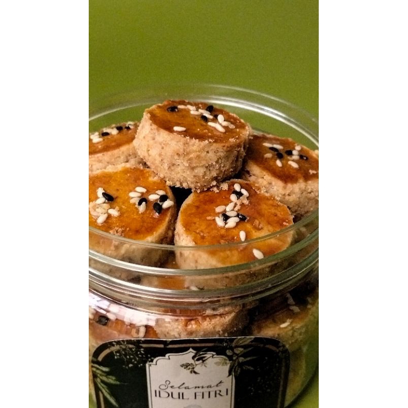 

KUE KACANG (2 ukuran jar)