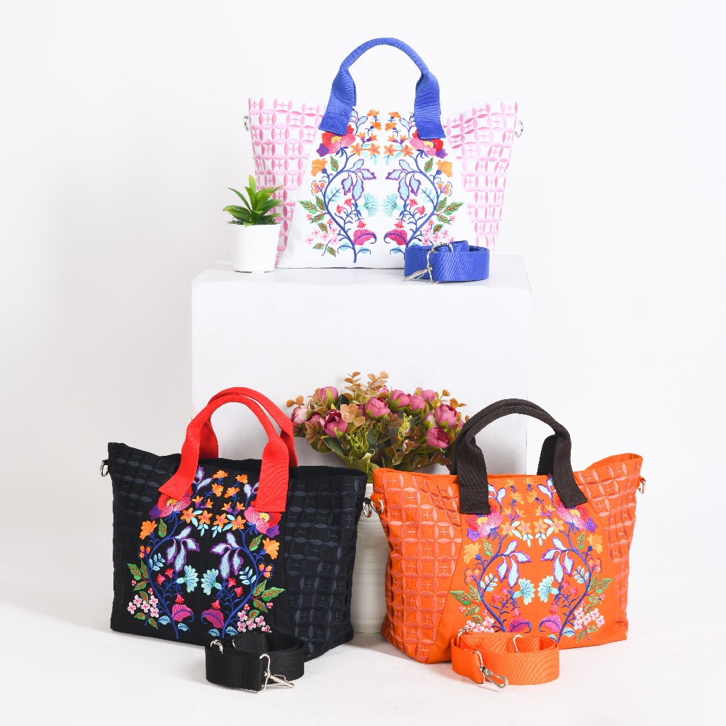 ColorBlox / Tote batik / Tas Kantor Wanita- Tas Bordir Malang