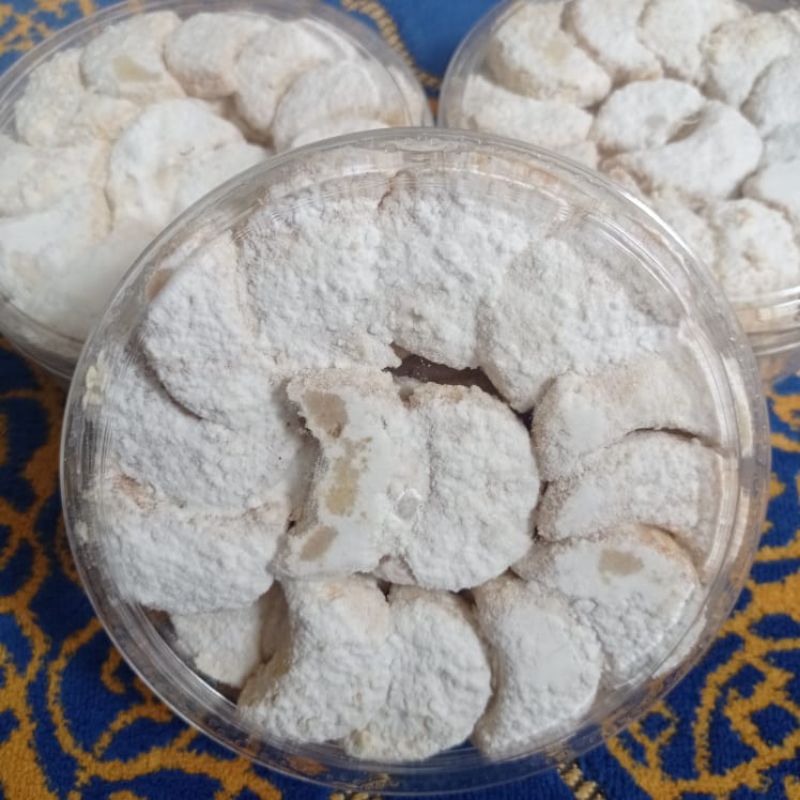 

kueputrisalju/putrisalju/kukerhomemade/kueenak/kuelebaran