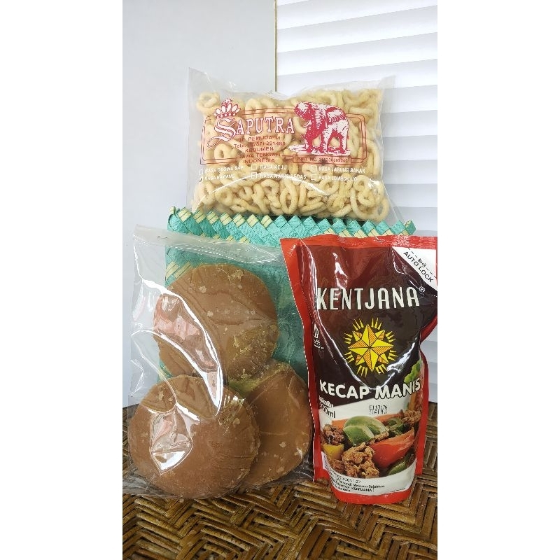 

PAKET HAMPERS LARIESS 2 GULA JAWA LANTING KEBUMEN KECAP KENTJANA