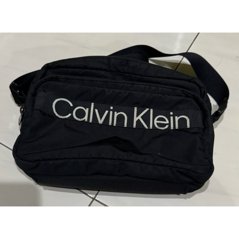Tas Selempang Calvin Klein Original