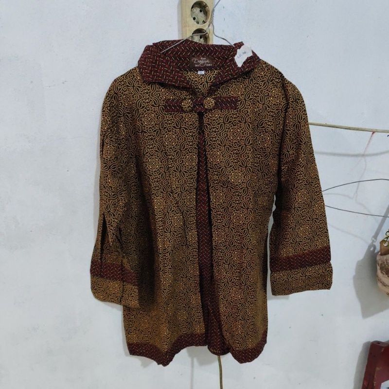 preloved batik coklat lengan panjang wanita
