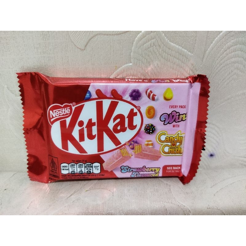 

KIT KAT STRAWBERRY FLAVOURS CANDY CRUSH SAGA 35 GRAM / KIT KAT STRAWBERRY / KIT KAT BARU / KIT KAT PANDAN / KIT KAT PANDAN BARU 35 GRAM / KIT KAT MATCHA SURPRISE 35 GRAM / KIT KAT PANDAN BARU / KIT KAT JAPANESE MATCHA / KIT KAT GREEN TEA BARU