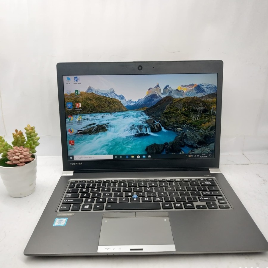 Laptop Toshiba Portege Z30 Core i7 Gen 6 slim Ram 8GB SSD 256GB 14 inch