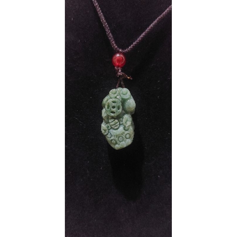 liontin pixiu , giok asli burma , songice. warna hijau,..