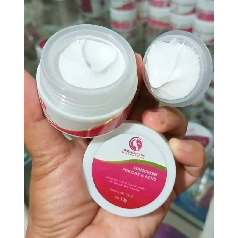 DRW SKINCARE ORIGINAL SUNCREEN OILY ACNE GLOWING