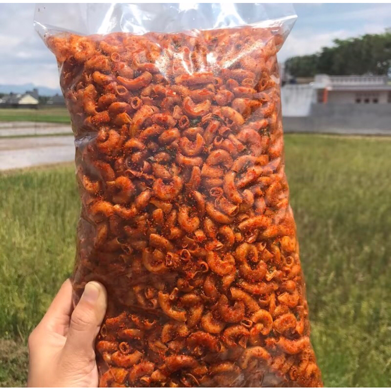 

250 Gram Makaroni Cikruh Renyah Bumbu Basah Pedas Daun Jeruk
