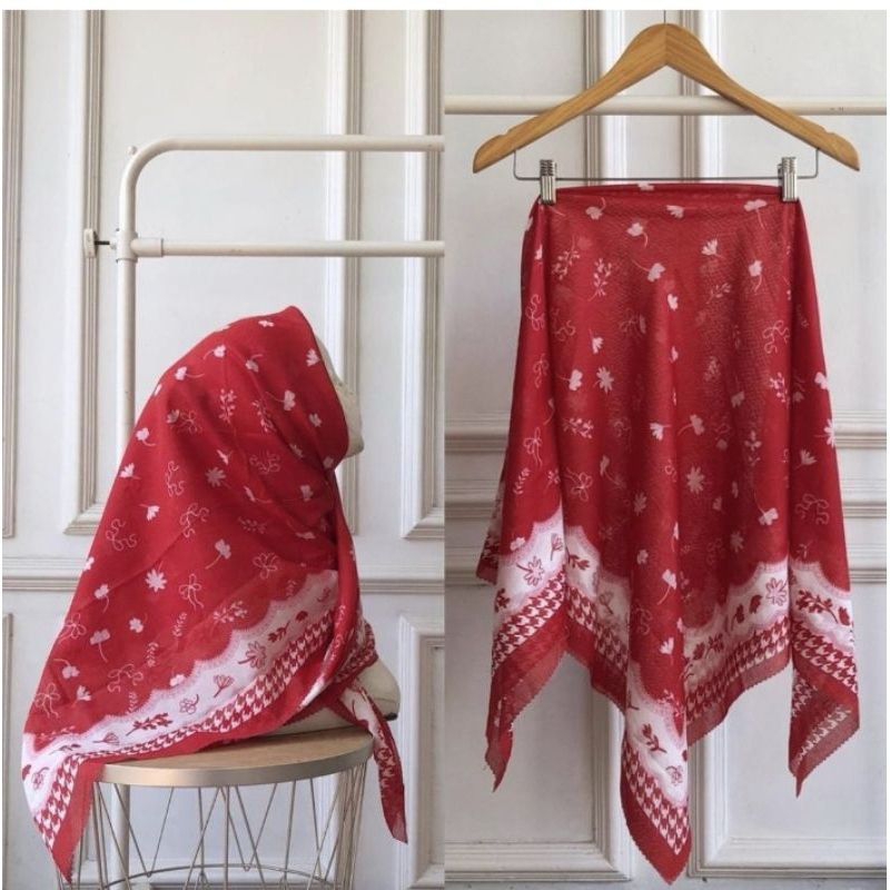 Hijab Motif Bunga Kecil Merah Lis Putih Jilbab Segi Empat Voal Premium